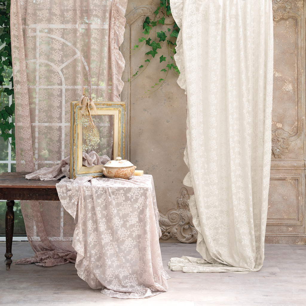 Image of Tende Lunghe con Pizzo Laterale Shabby Chic Eleganti Set 2 Pz Blanc Mariclò Colore: Rosa