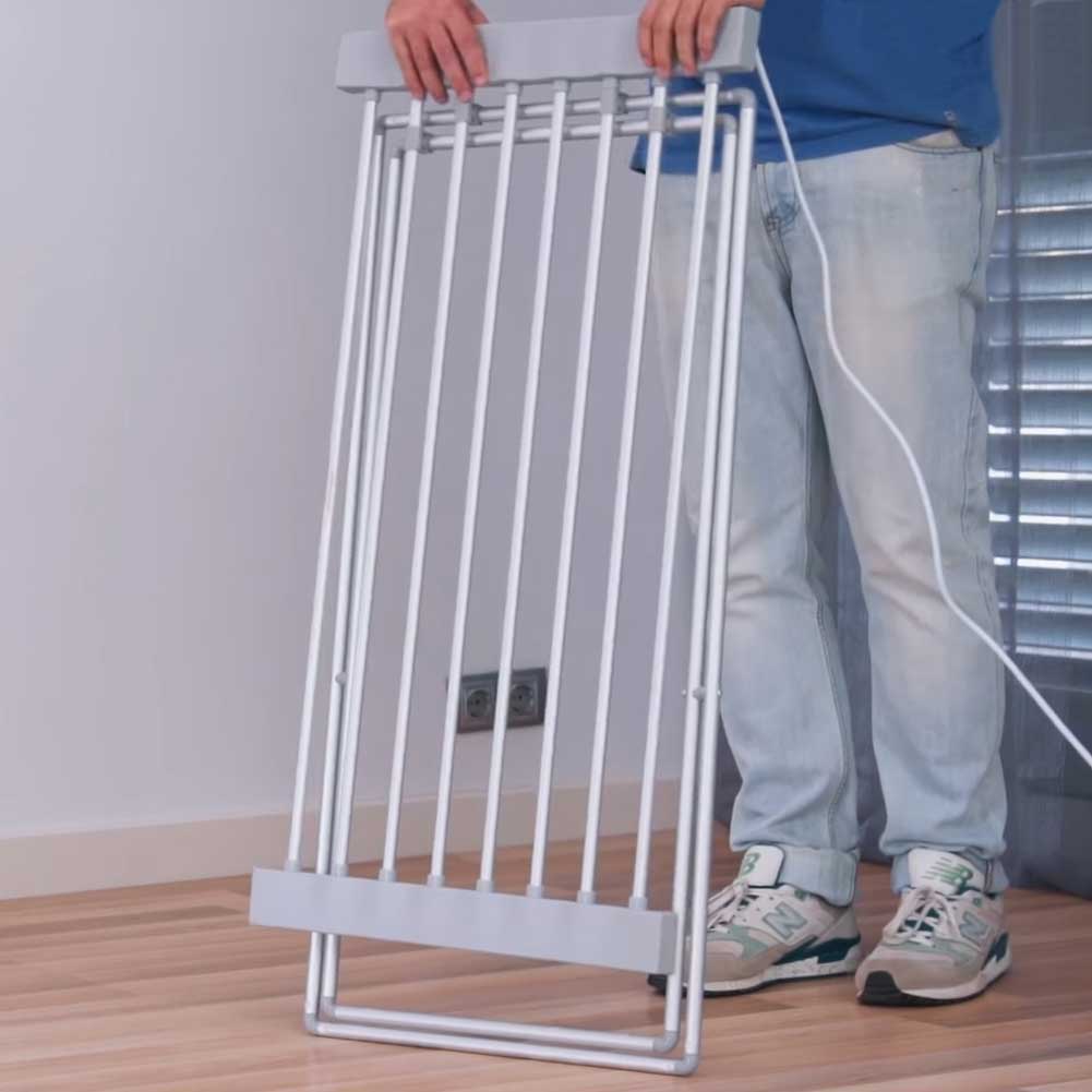 BAKAJI Stendibiancheria Elettrico Potenza 120W Stendino Asciugabiancheria Riscaldante Pieghevole con 8 Barre Stendi Biancheria Panni in Alluminio Dimensione 94 x 74 x 50 cm